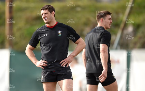 070219 - Wales Rugby Training - Jonah Holmes and Josh Adams during training