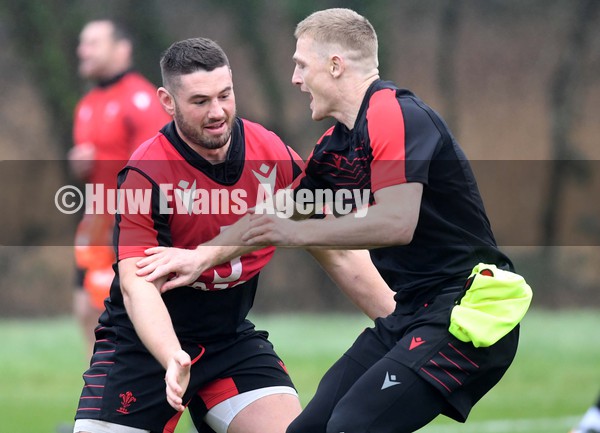 070222 - Wales Rugby Training - Gareth Thomas and Johnny McNicholl during training