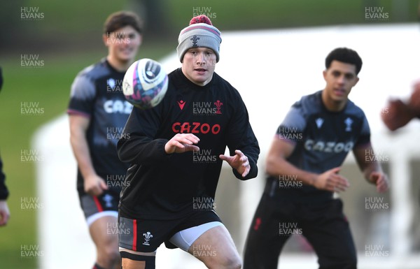 070223 - Wales Rugby Training - Nick Tompkins during training