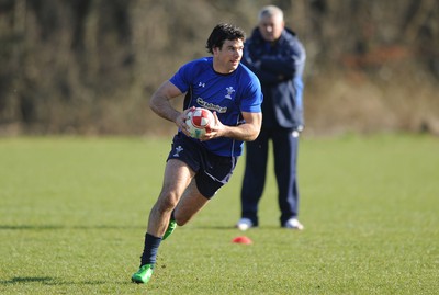 07.03.11 - Wales Rugby Training - Mike Phillips during training. 