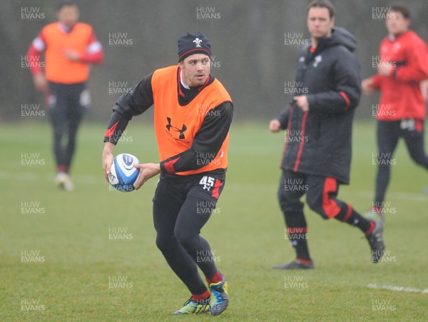 070313 - Wales Rugby Training -Leigh Halfpenny during training