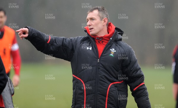 070313 - Wales Rugby Training -Rob Howley during training