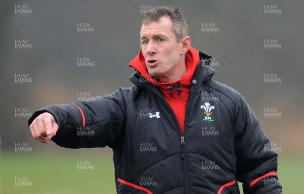 070313 - Wales Rugby Training -Rob Howley during training