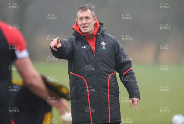 070313 - Wales Rugby Training -Rob Howley during training