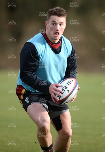 070316 - Wales Rugby Training -Jonathan Davies during training