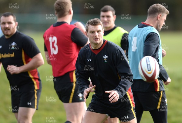 070316 - Wales Rugby Training -Dan Biggar during training