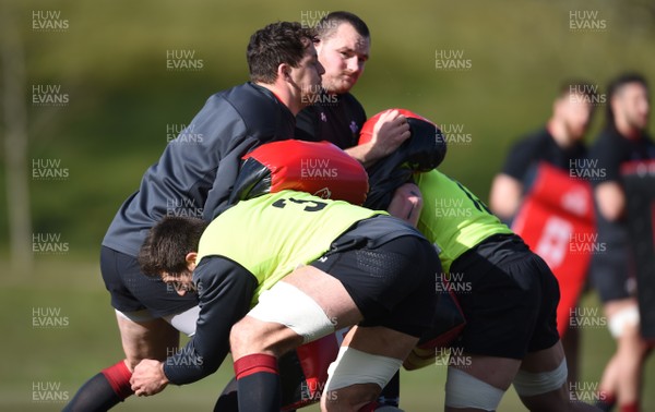 070318 - Wales Rugby Training - Justin Tipuric during training