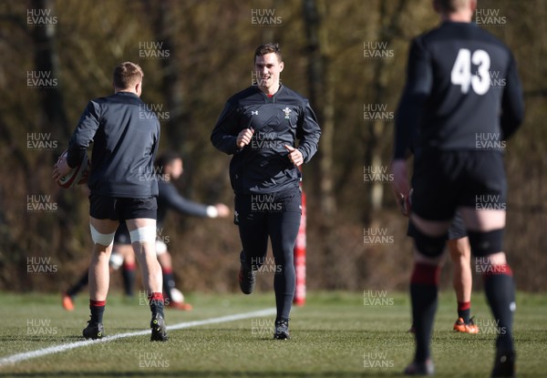 070318 - Wales Rugby Training - George North during training