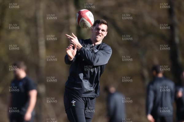 070318 - Wales Rugby Training - George North during training
