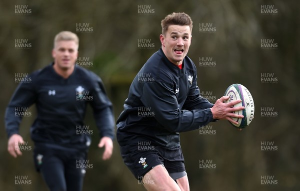 070319 - Wales Rugby Training - Jonathan Davies during training