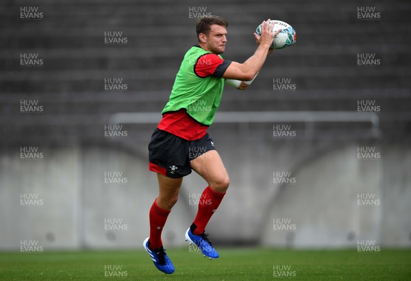 071019 - Wales Rugby Training - Dan Biggar during training