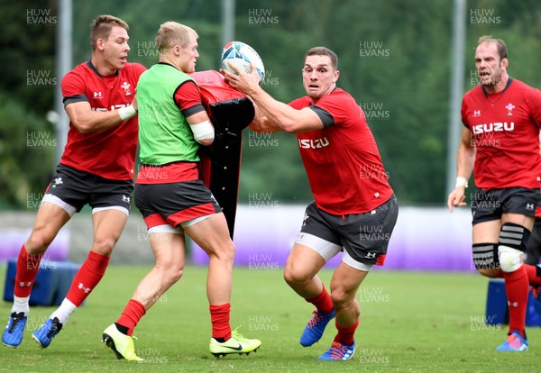 071019 - Wales Rugby Training - George North during training