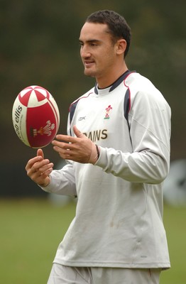 07.11.06 - Wales Rugby Training - Sonny Parker looks on during training 