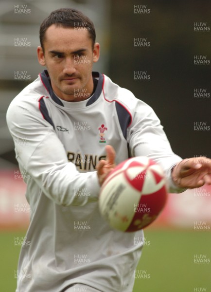 07.11.06 - Wales Rugby Training - Sonny Parker looks on during training 
