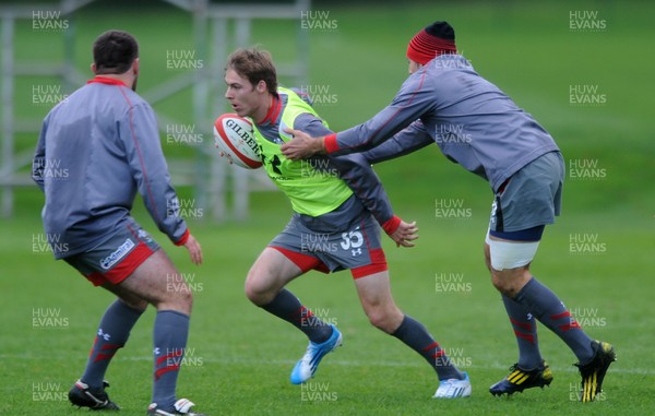 071113 - Wales Rugby Training -Liam Williams during training