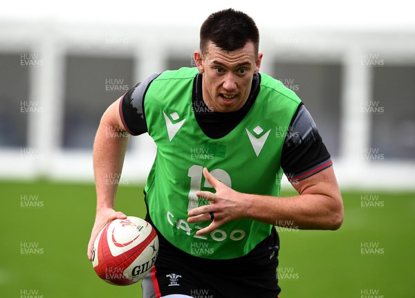071122 - Wales Rugby Training - Adam Beard during training