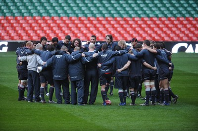 08.02.08 Wales rugby training,Millennium Stadium... Wales team prepares in training. 