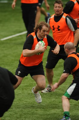 08.02.10 - Wales Rugby Training - Alun Wyn Jones during training. 