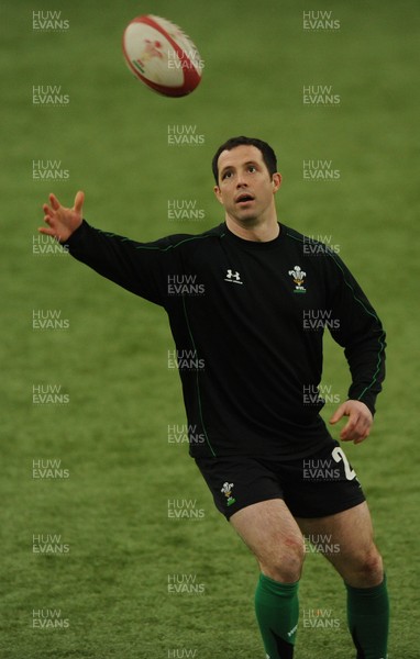 08.02.10 - Wales Rugby Training - Gareth Cooper during training. 