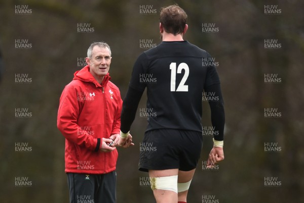 080218 - Wales Rugby Training - Rob Howley during training