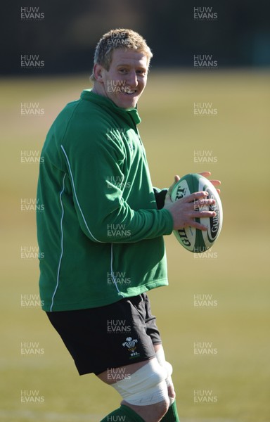 08.03.10 - Wales Rugby Training - Bradley Davies during training. 