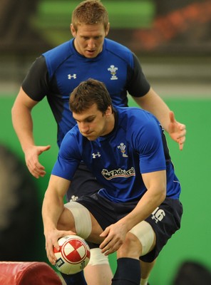 08.03.11 - Wales Rugby Training - Sam Warburton during training. 