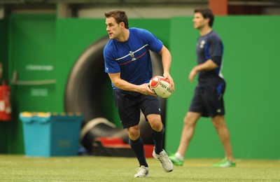 08.03.11 - Wales Rugby Training - Lee Byrne during training. 