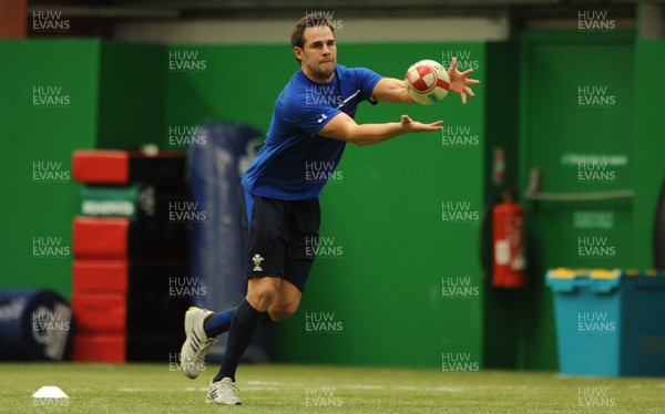 08.03.11 - Wales Rugby Training - Lee Byrne during training. 