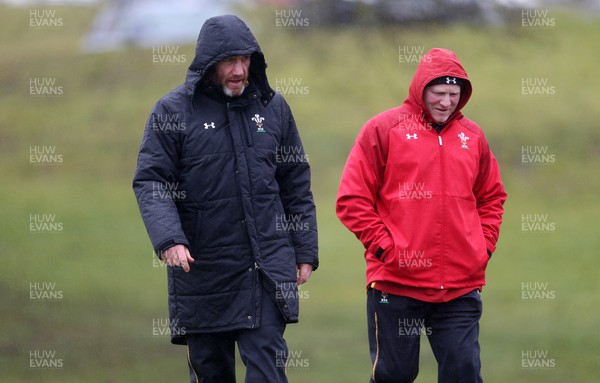 080316 - Wales Rugby Training - Forwards Coach Robin McBryde and Skills Coach Neil Jenkins arrive at training