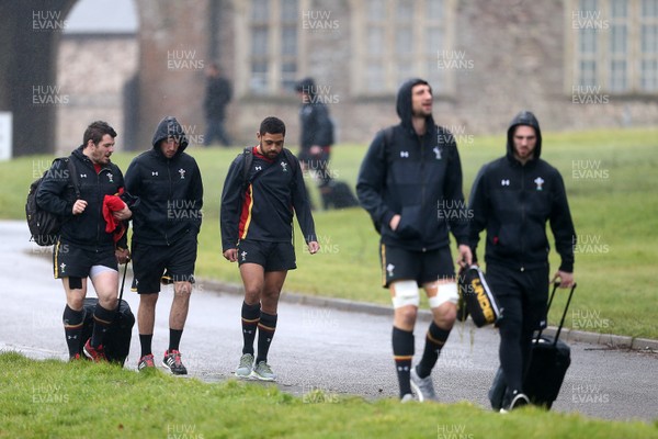 080316 - Wales Rugby Training - Wales players arrive at training