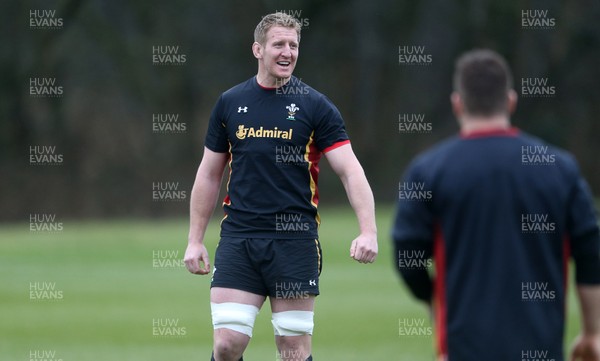 080316 - Wales Rugby Training - Bradley Davies during training