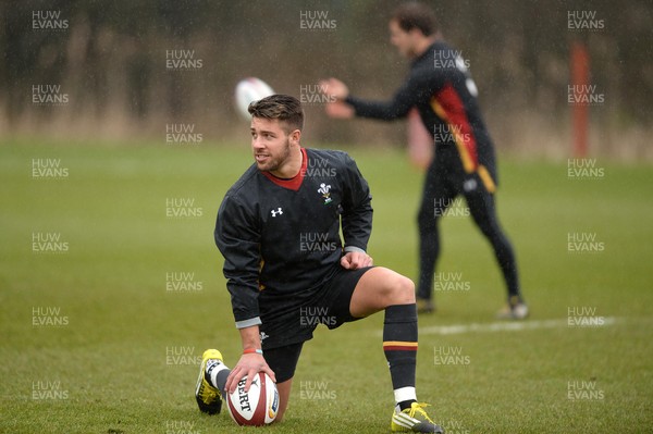 080316 - Wales Rugby Training -Rhys Webb during training