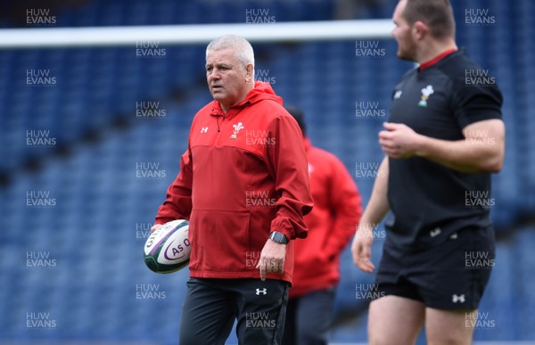 080319 - Wales Rugby Training - Warren Gatland during training