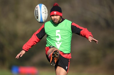 080321 - Wales Rugby Training - Willis Halaholo during training