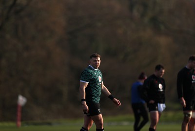 080324 - Wales Rugby Training ahead of their 6 Nations game against France - Elliot Dee during training