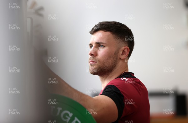 080324 - Wales Rugby Gym Session before their 6 Nations game against France - Mason Grady during training