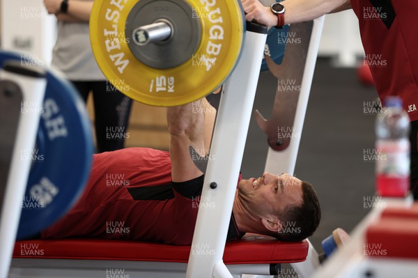 080324 - Wales Rugby Gym Session before their 6 Nations game against France - George North during training