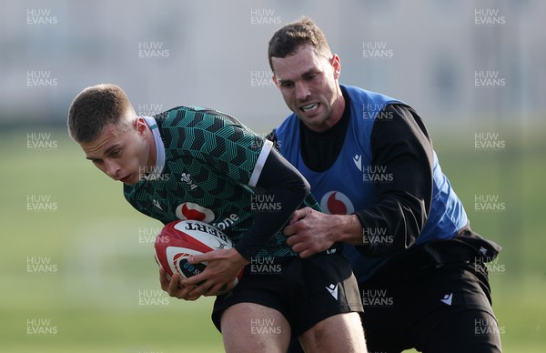 080324 - Wales Rugby Training ahead of their 6 Nations game against France - Cameron Winnett and George North during training