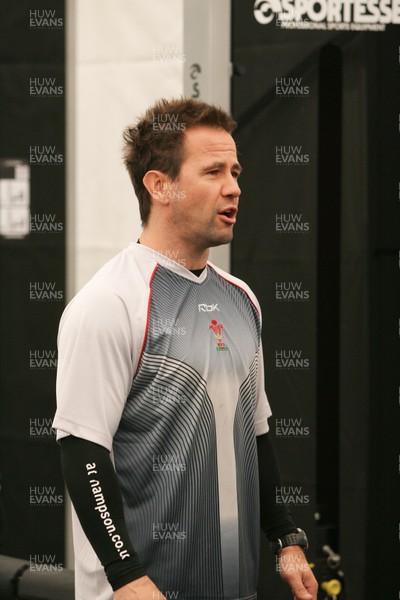 08.05.08 Sport... New Wales Conditioning Coach Craig White working with the Wales team in Wexford.  