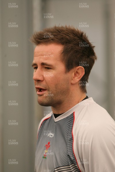08.05.08 Sport... New Wales Conditioning Coach Craig White working with the Wales team in Wexford.  