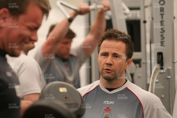 08.05.08 Sport... New Wales Conditioning Coach Craig White working with the Wales team in Wexford.  