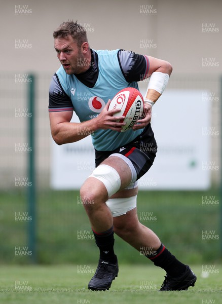 080723 - Wales Rugby World Cup Training camp in Fiesch, Switzerland - Dan Lydiate during training