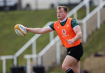 080724 - Wales Rugby Training in the week ahead of their second test against Australia in Melbourne - Nick Tompkins during training