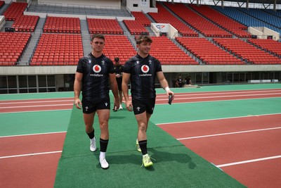 080725 - Wales Rugby Training in the final week of their tour to Japan - Reuben Morgan-Williams and Dan Edwards during training