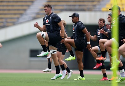 080725 - Wales Rugby Training in the final week of their tour to Japan - Freddie Thomas during training