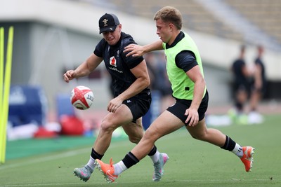 080725 - Wales Rugby Training in the final week of their tour to Japan - Tom Rogers and Cameron Winnett during training