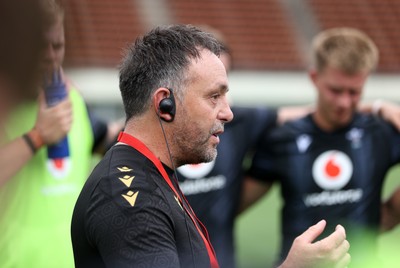 080725 - Wales Rugby Training in the final week of their tour to Japan - Matt Sherratt, Head Coach during training