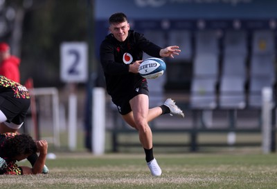080726 - Wales Rugby train in Argentina for their second game of the Nations Championship - Reuben Morgan-Williams during training