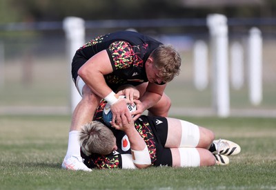 080726 - Wales Rugby train in Argentina for their second game of the Nations Championship - Aaron Wainwright and Jac Morgan during training
