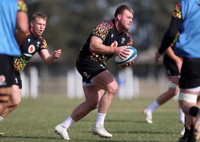 080726 - Wales Rugby train in Argentina for their second game of the Nations Championship - Dewi Lake during training